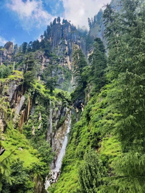 Jogini Falls photo 2 in Manali