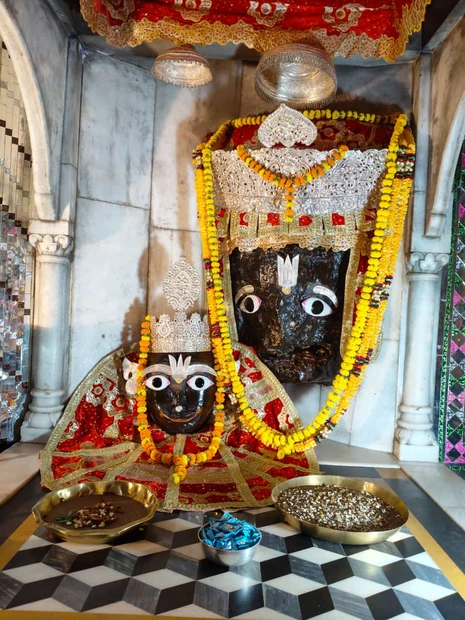 Kamadgiri chitrakoot photo 4 in Chitrakoot Dham