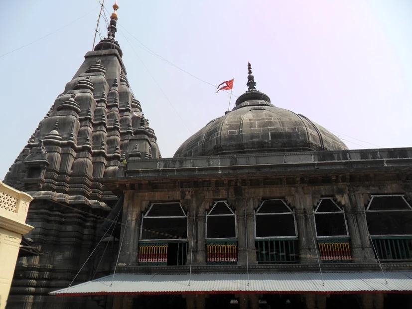 Shri Vishnupad Temple, Bodh Gaya photo 3 in Bodh Gaya