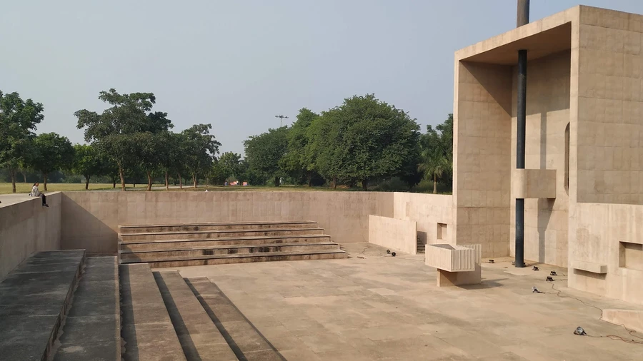 The Open Hand Monument photo 4 in Chandigarh