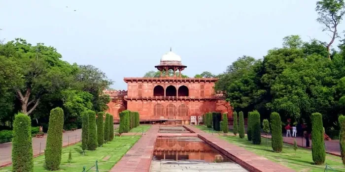 Taj Museum Agra photo