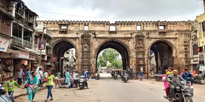 Teen Darwaja Ahmedabad tourist attraction