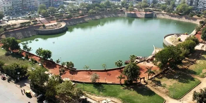 Vastrapur Lake Ahmedabad tourist attraction